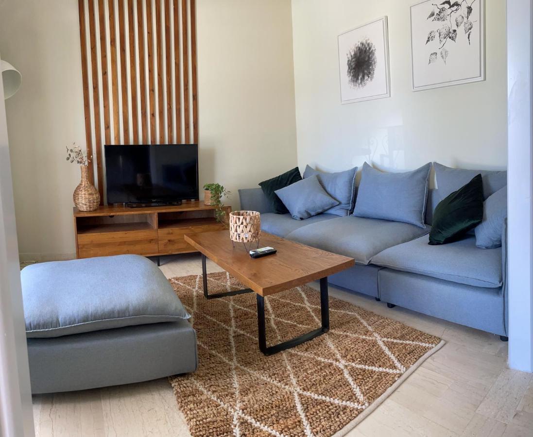 Euphoria Suites And Studios ซีดารี ภายนอก รูปภาพ